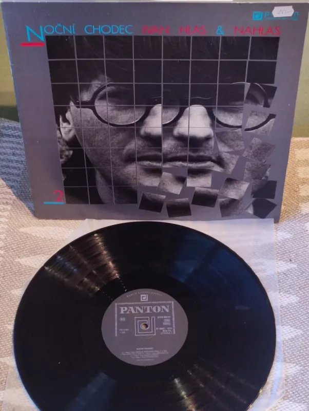 LP Ivan Hlas & Nahlas Noční chodec NM-/NM-