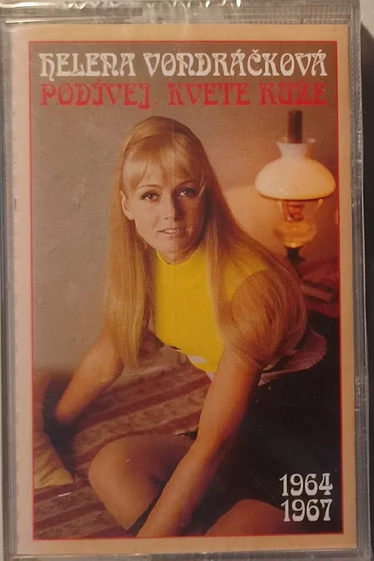 MC Helena Vondráčková – Podívej, Kvete Růže...