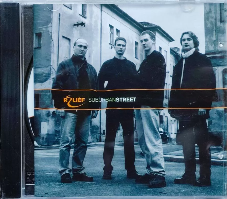 CD Reliéf - Suburban Street