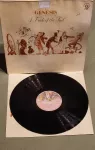 LP Genesis A Trick of the Tail VG+/VG-