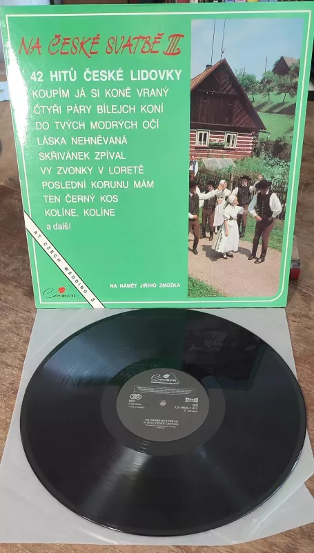 LP Na České svatbě III NM-/NM-