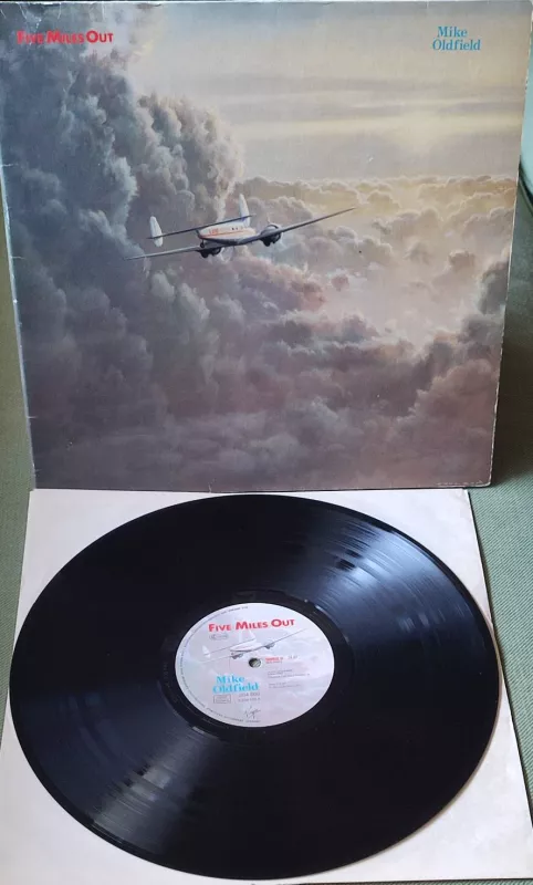 LP Mike Oldfield Five Miles Out VG+/VG+